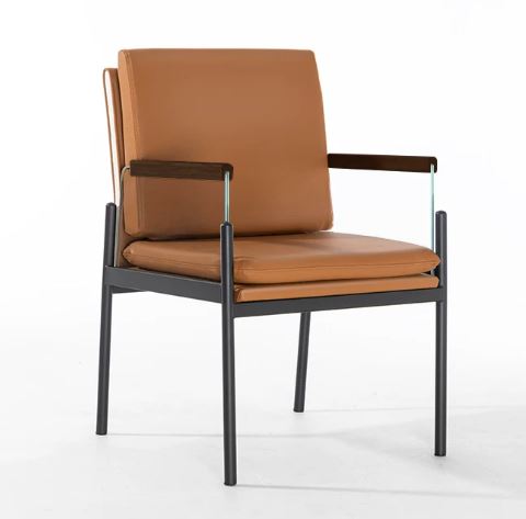 皮革扶手餐椅